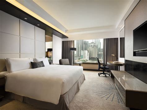 Top 20 Hotel Suites in Jakarta .